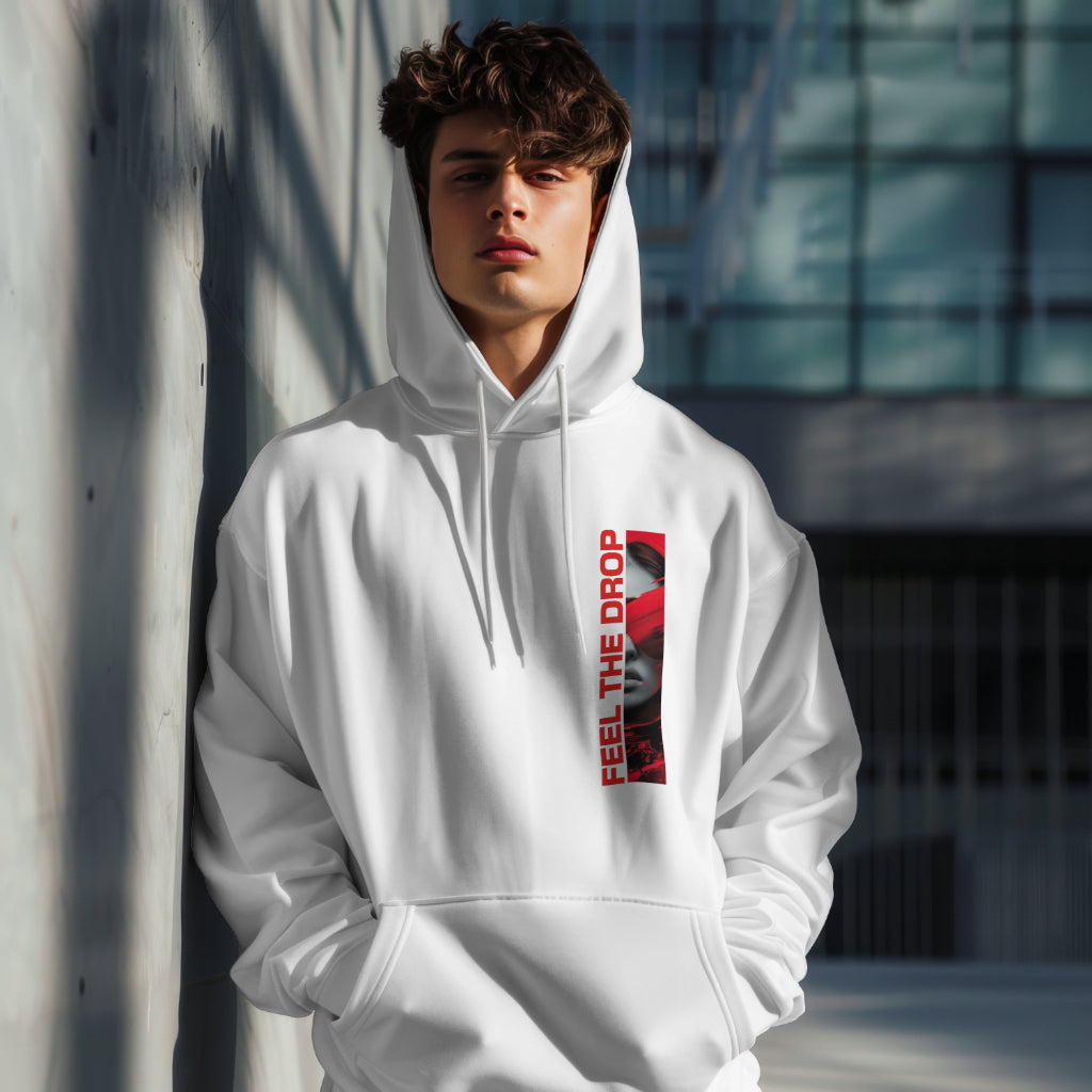 HOODIES & SWEATSHIRTS